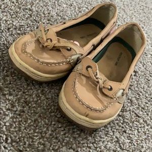 Real tree boat shoes